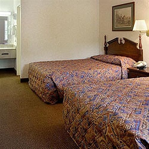 Econo Lodge Forest City Extérieur photo