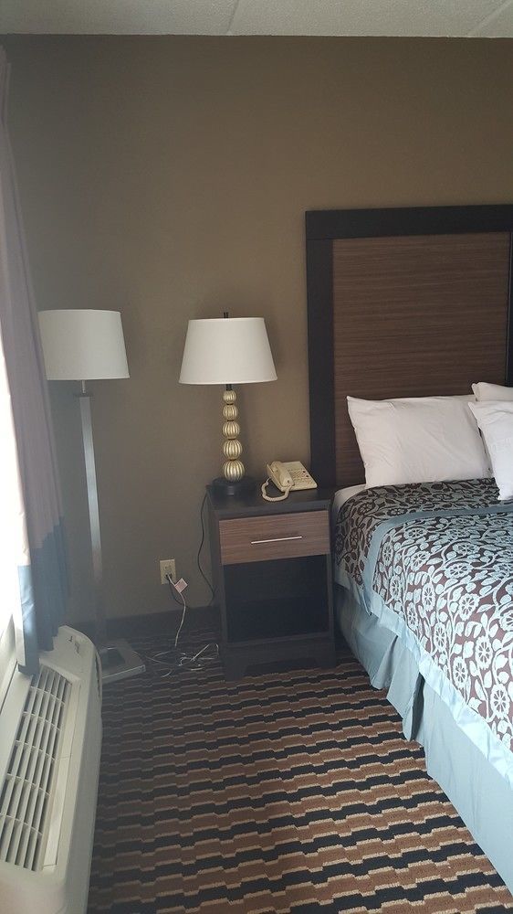 Econo Lodge Forest City Extérieur photo