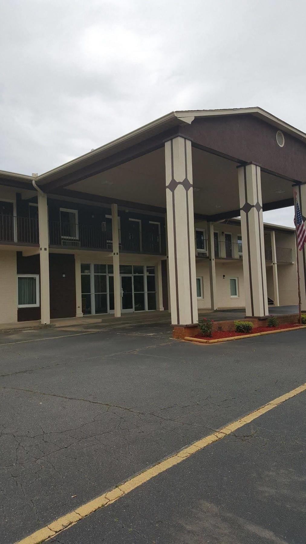 Econo Lodge Forest City Extérieur photo
