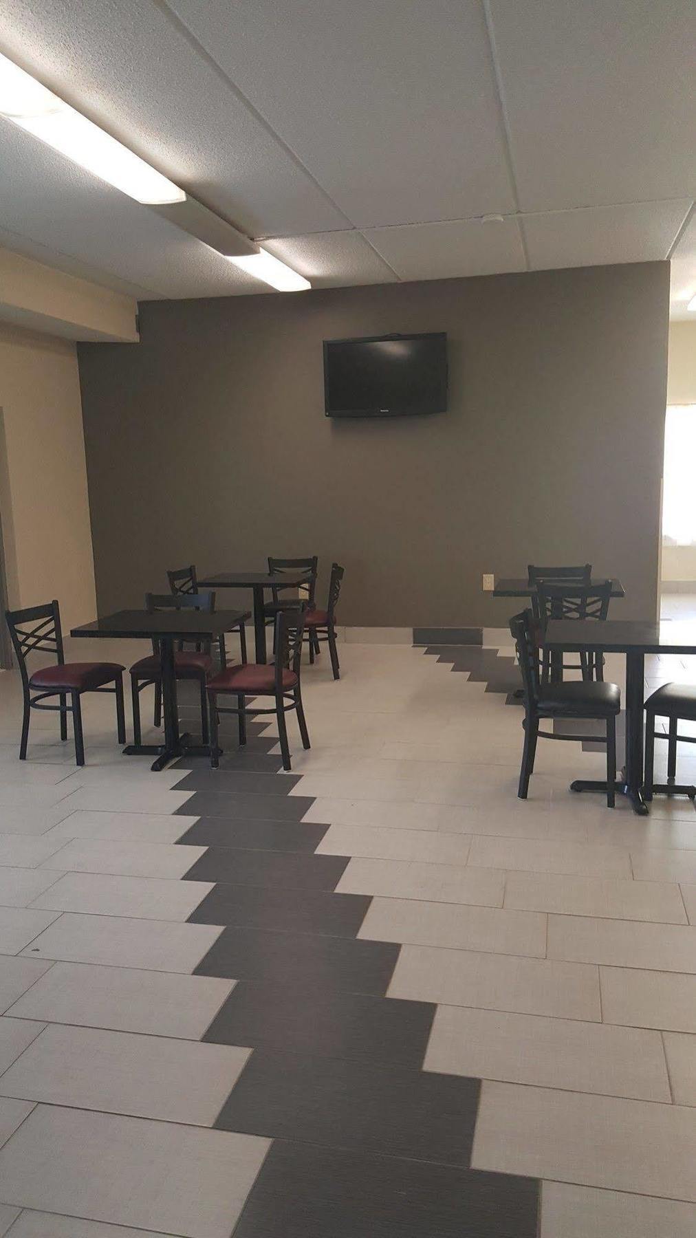 Econo Lodge Forest City Extérieur photo