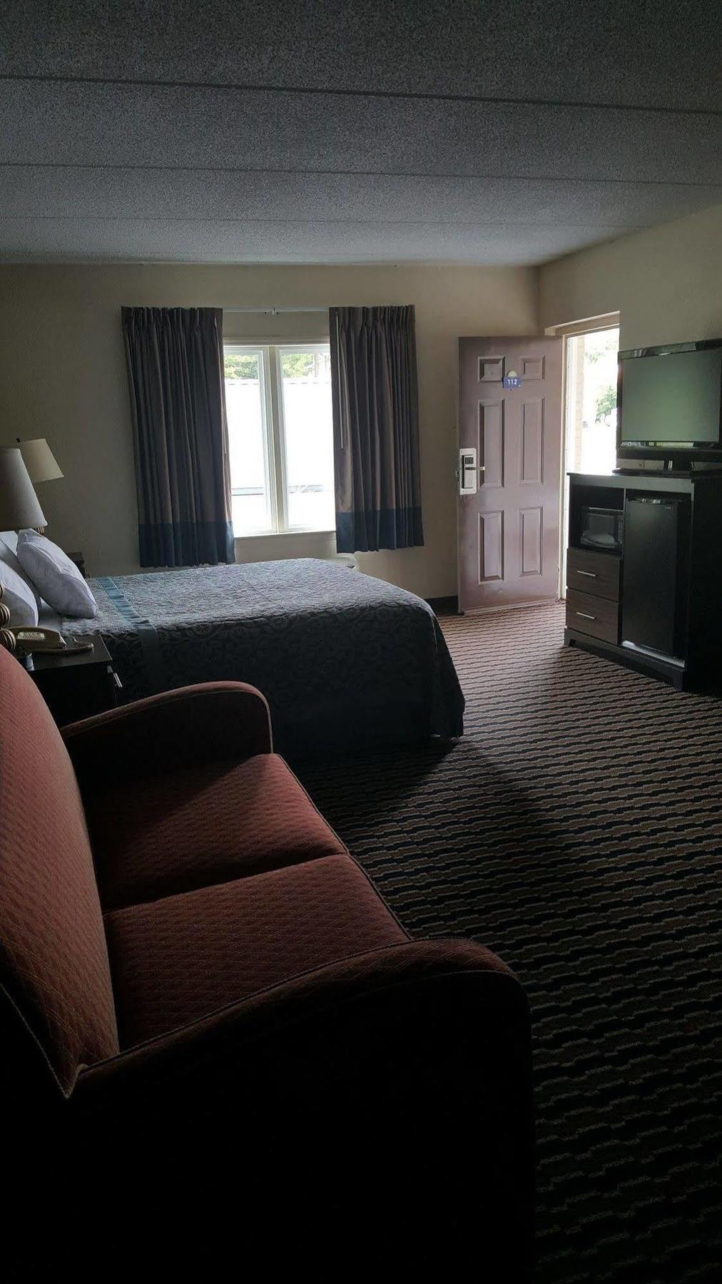 Econo Lodge Forest City Extérieur photo